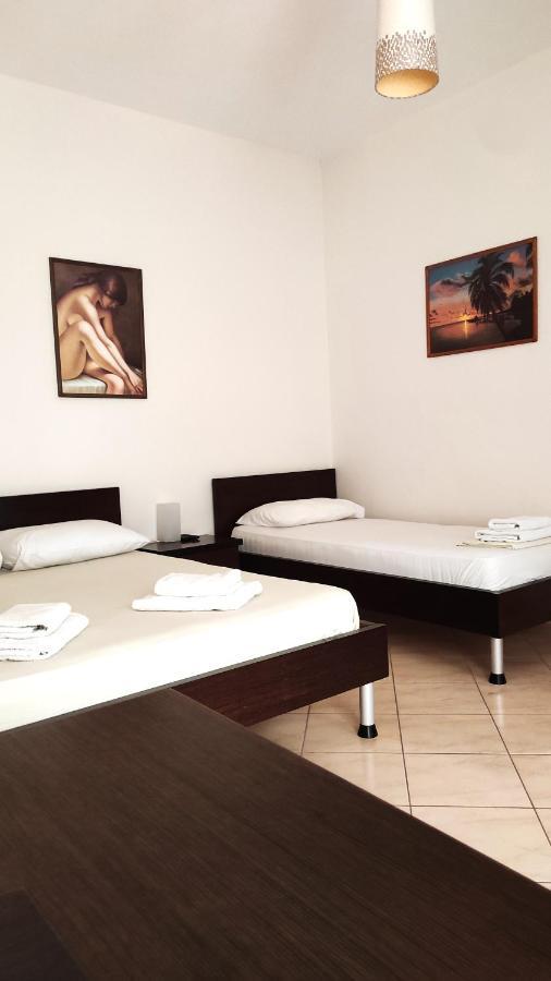 Guesthouse Villa Joanna&Mattheo Sarande Bagian luar foto