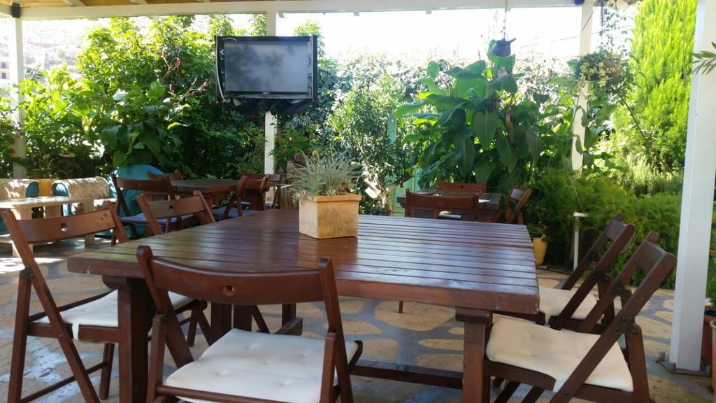 Guesthouse Villa Joanna&Mattheo Sarande Bagian luar foto