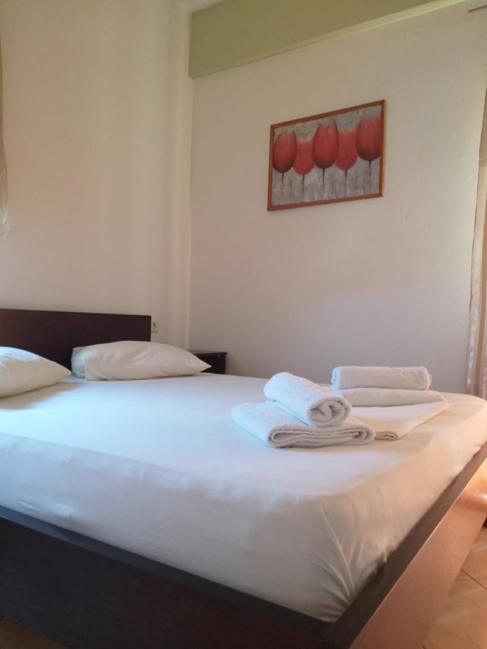 Guesthouse Villa Joanna&Mattheo Sarande Bagian luar foto