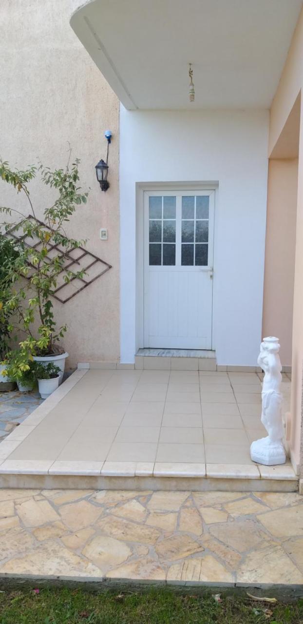Guesthouse Villa Joanna&Mattheo Sarande Bagian luar foto
