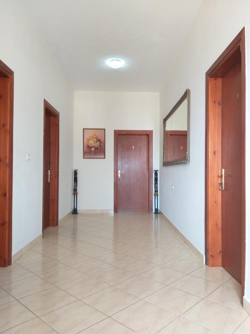 Guesthouse Villa Joanna&Mattheo Sarande Bagian luar foto